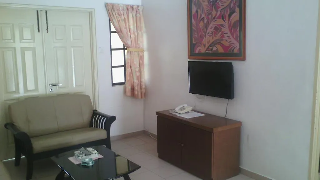 Safira Country Club Villa Butterworth 3*, Perai
