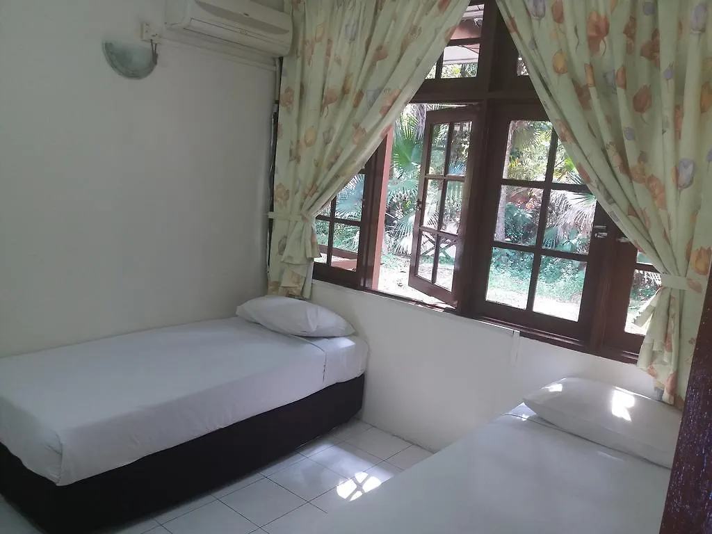 Safira Country Club Villa Butterworth