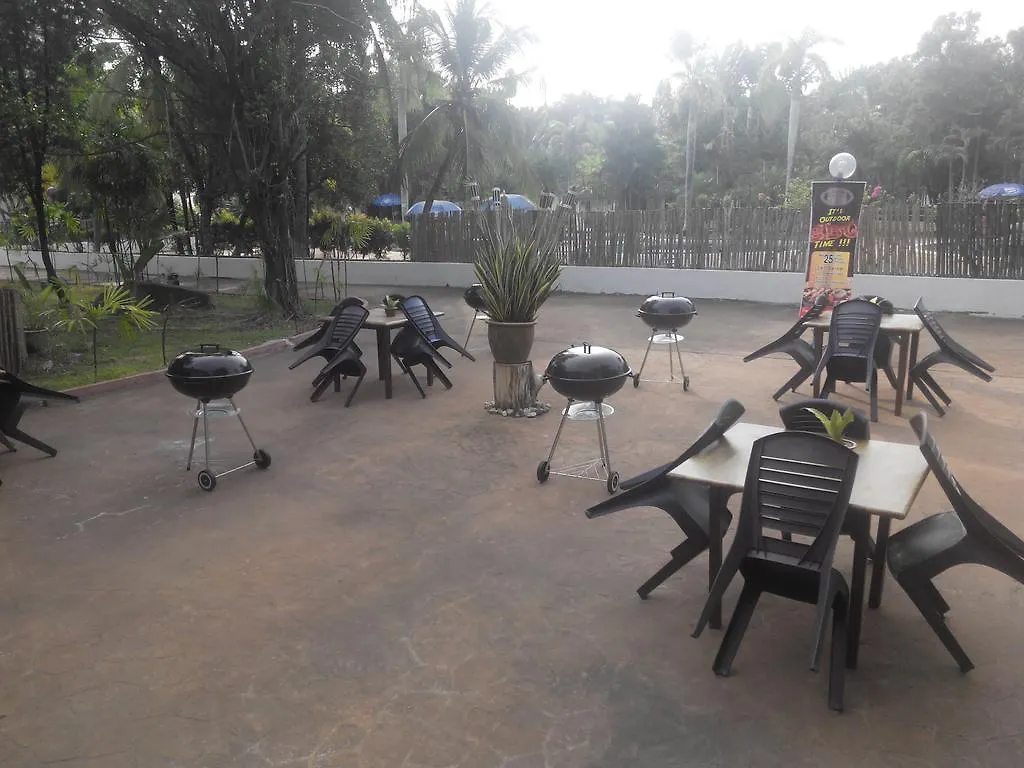 Safira Country Club Villa Butterworth 3*, Perai Malaysia